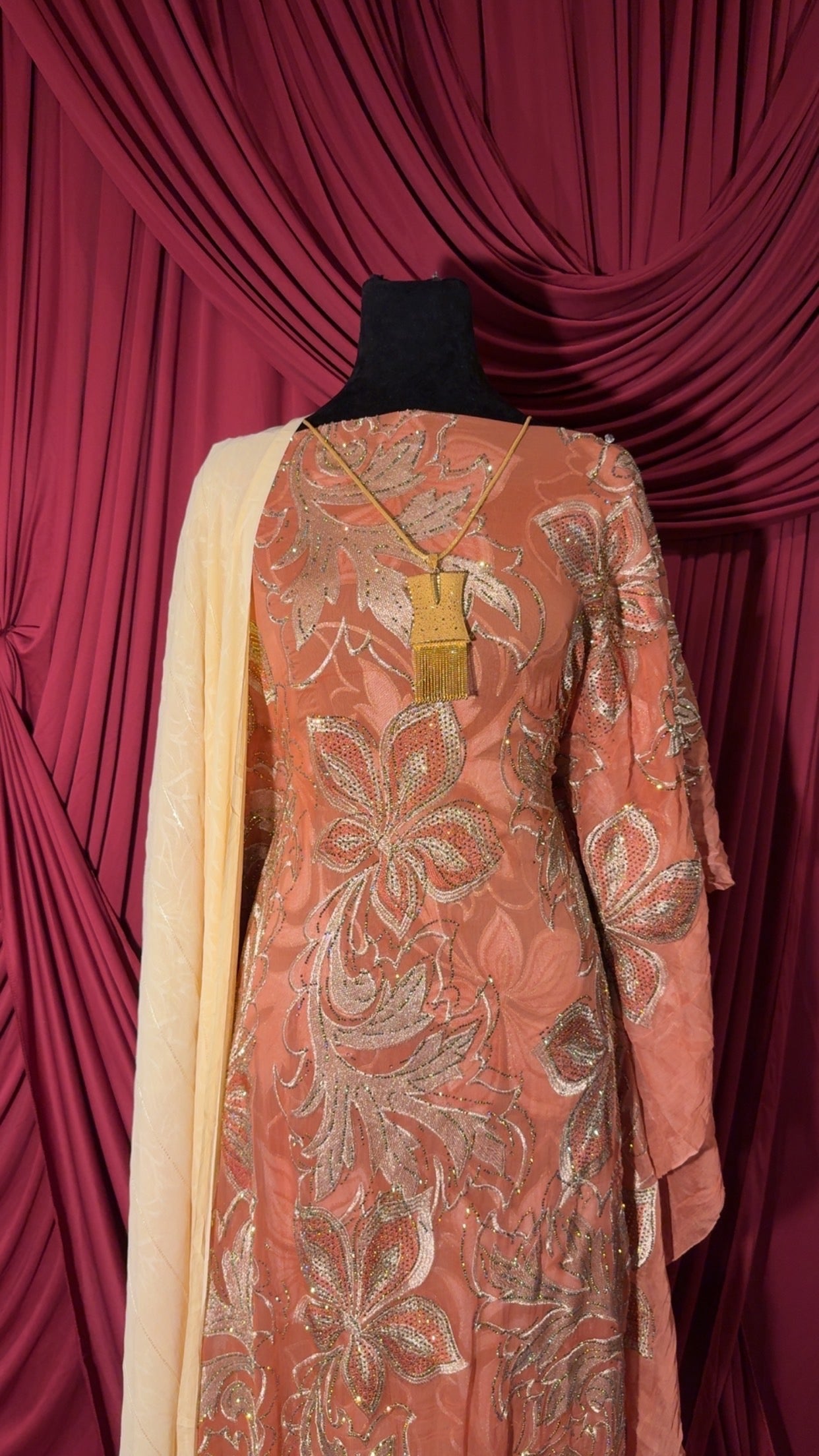 Complete Peach Lace Set